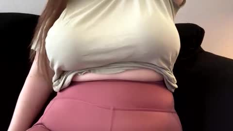 TheGoddessCodie online show from 15, 4, 2026