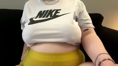 TheGoddessCodie online show from 23, 4, 2026