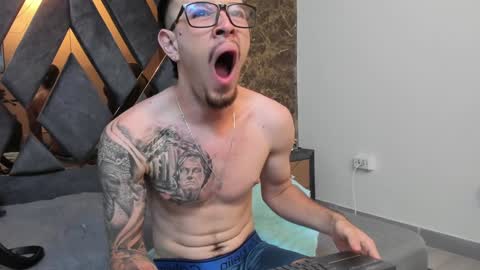 Snapshot of codyywalker chatting on 27, 1, 2025 Cody Walker online show from 27, 1, 2025