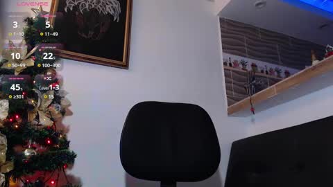 Snapshot of colby_scott chatting on 19, 12, 2024 Colby Scott online show from 19, 12, 2024