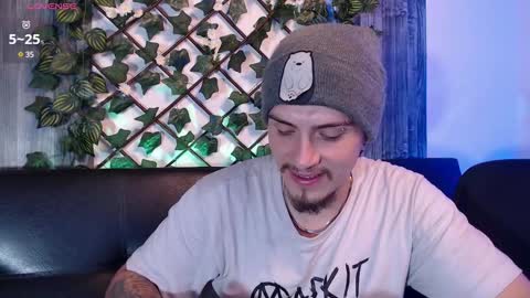 Snapshot of colby_scott chatting on 26, 1, 2025 Colby Scott online show from 26, 1, 2025