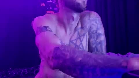 colevan2390 online show from 14, 11, 2025