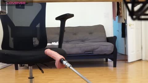 College001 online show from 2, 2, 2025