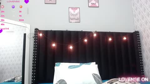  GRETCHEN  online show from 14, 1, 2025