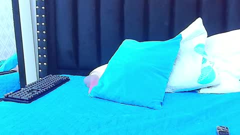  GRETCHEN  online show from 12, 2, 2025