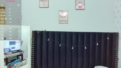  GRETCHEN  online show from 4, 3, 2025