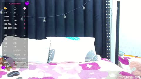  GRETCHEN  online show from 11, 3, 2025