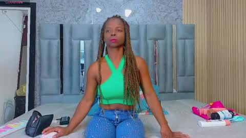 Lauren online show from 26, 4, 2026