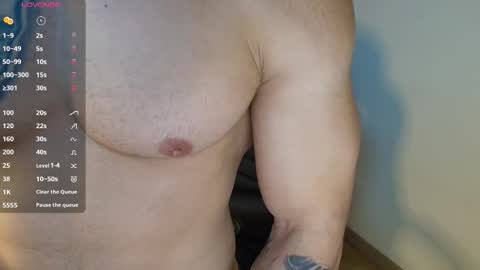 colombianmuscle8 online show from 11, 10, 2025