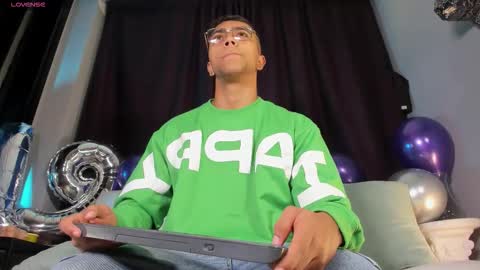 colstorw_ online show from 15, 11, 2025