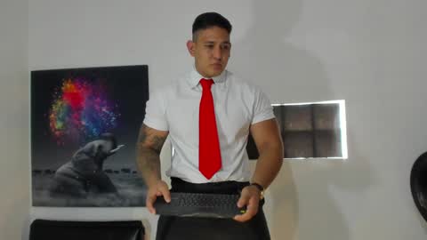 coltonmassif_ online show from 6, 2, 2025