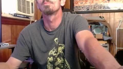 Snapshot of comic_king27 chatting on 26, 11, 2025 Nelson or ComicKing and sometime Peachy143 online show from 26, 11, 2025