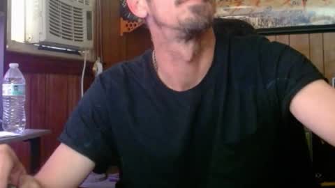 Snapshot of comic_king27 chatting on 3, 5, 2026 Nelson or ComicKing and sometime Peachy143 online show from 3, 5, 2026
