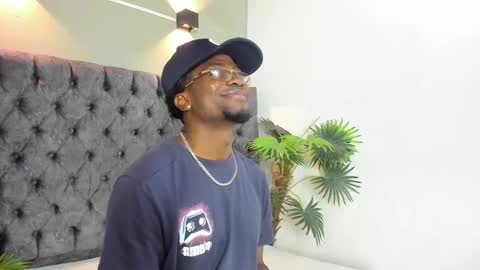 COMPTON online show from 4, 10, 2025