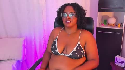 conielaurenth online show from 13, 10, 2025