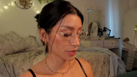 connie    online show from 8, 2, 2025