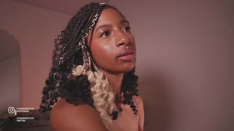   independent model online show from 10, 12, 2024