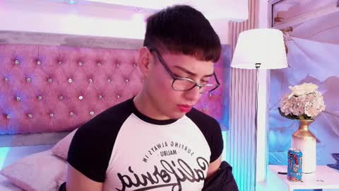 Snapshot of connor_kings chatting on 9, 6, 2026 Connor online show from 9, 6, 2026