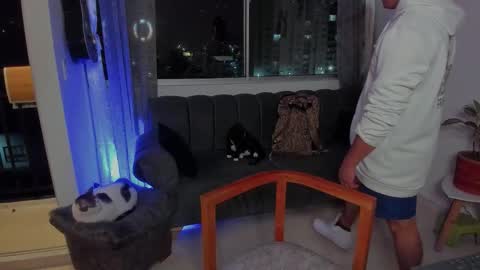 Connor Smith online show from 22, 9, 2025