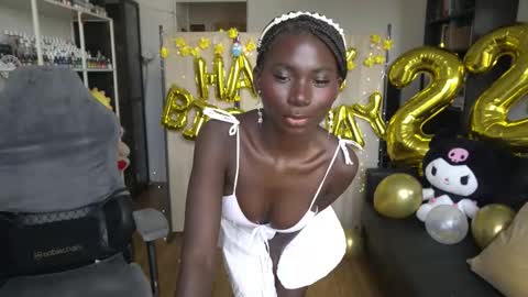 Carola  independent model online show from 12, 9, 2025