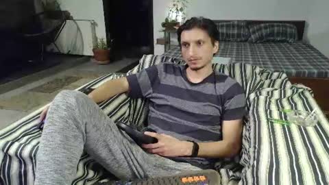 Cool2Buddies online show from 28, 6, 2026