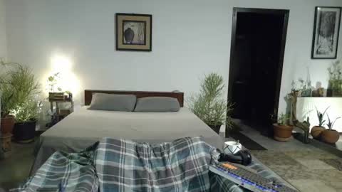 Cool2Buddies online show from 28, 7, 2026