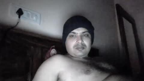 Snapshot of cool_breeze09 chatting on 8, 1, 2025 Cool Breeze09 online show from 8, 1, 2025