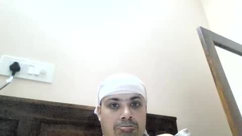 Cool Breeze09 online show from 30, 4, 2026