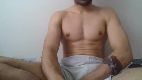 Snapshot of coolboy75289 chatting on 8, 3, 2026 coolboy75289 online show from 8, 3, 2026