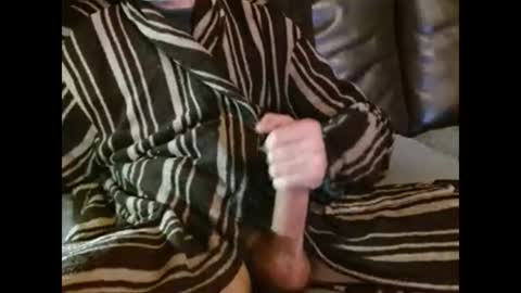 Snapshot of coolbreeze420842217 chatting on 19, 12, 2025 coolbreeze420 online show from 19, 12, 2025