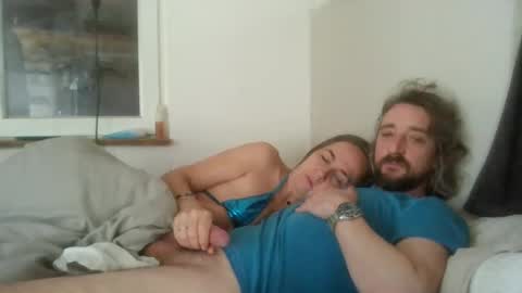 Couple22 online show from 23, 2, 2025