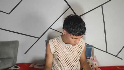 Snapshot of cooper_shiro chatting on 22, 12, 2025 shiro online show from 22, 12, 2025