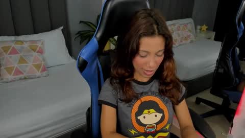  CORA  online show from 11, 3, 2025