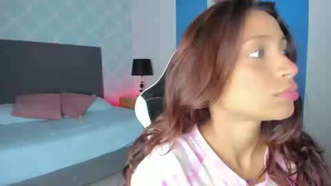  CORA  online show from 9, 9, 2025