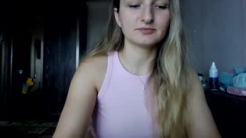 Snapshot of cora_fora chatting on 5, 12, 2025 cora_fora online show from 5, 12, 2025