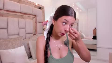 Snapshot of coral_taylorr chatting on 11, 10, 2025 Coral online show from 11, 10, 2025