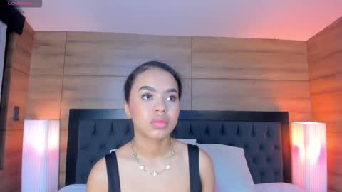 Snapshot of coralineross_ chatting on 9, 1, 2026 coralineross_ online show from 9, 1, 2026