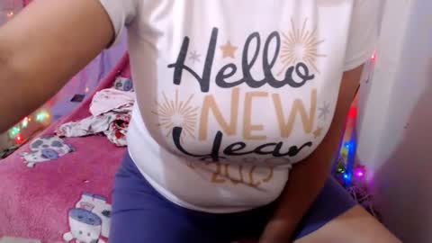 Snapshot of corinnahothotxxx chatting on 21, 9, 2025 corinnahothotxxx online show from 21, 9, 2025