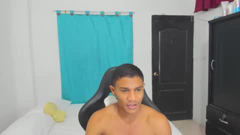 Snapshot of corzoethan chatting on 2, 10, 2025 Ethan online show from 2, 10, 2025