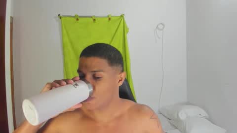 Ethan  online show from 27, 4, 2026