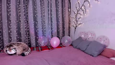 Snapshot of cosmic_girll chatting on 13, 2, 2025 Alice online show from 13, 2, 2025