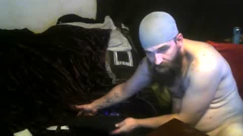 Alaskawildcouple online show from 17, 12, 2024