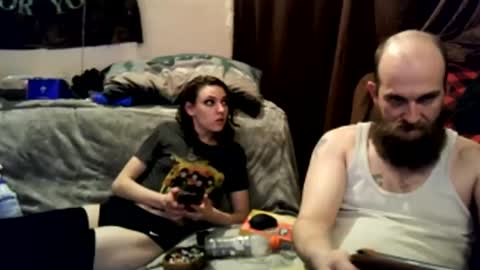 Alaskawildcouple online show from 11, 1, 2025