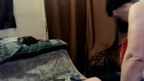 Alaskawildcouple online show from 17, 1, 2025