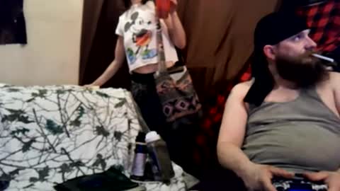 Alaskawildcouple online show from 11, 3, 2025