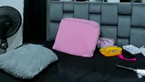 Andrea and Scott online show from 11, 3, 2025