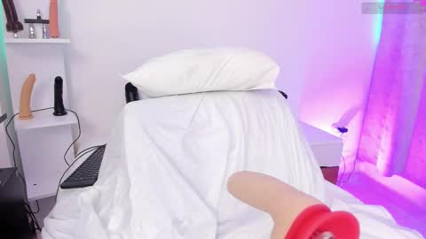 Snapshot of couple_naughty20 chatting on 25, 2, 2025 Maria online show from 25, 2, 2025