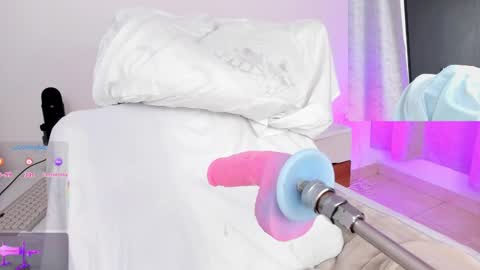 Snapshot of couple_naughty20 chatting on 4, 10, 2025 Maria online show from 4, 10, 2025