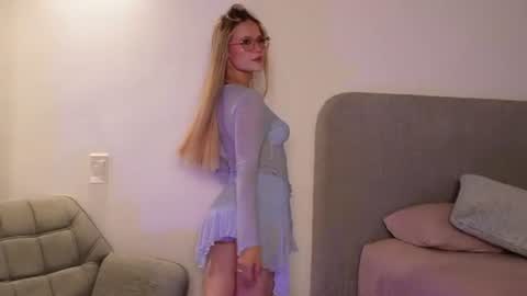 Kay online show from 12, 7, 2026