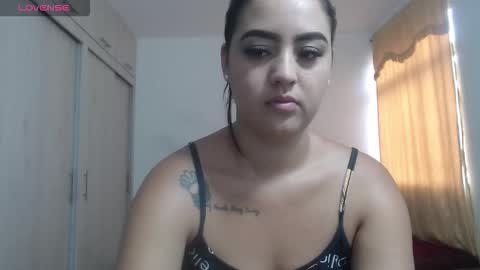  ALEJANDRO Y EMILY  online show from 10, 10, 2025